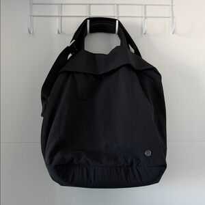 lululemon on my level bag 19L